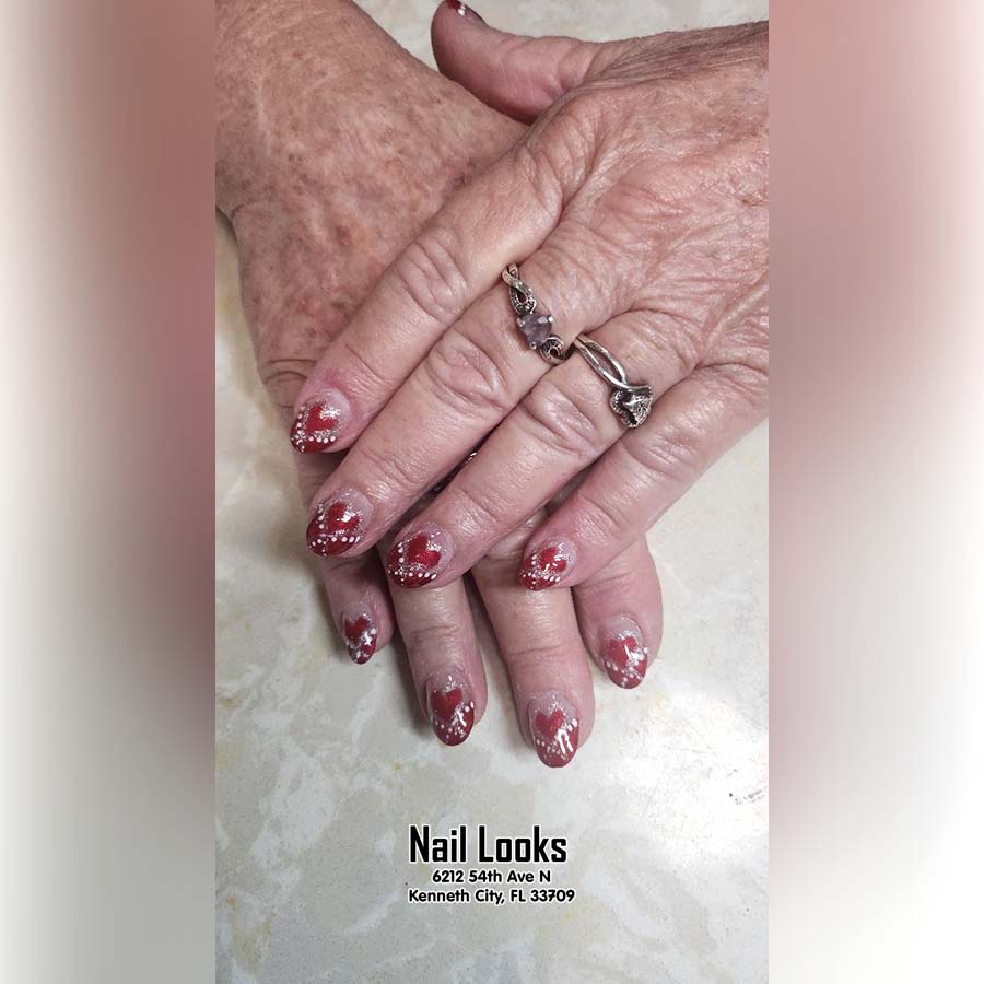 Nail Looks Salon in Kenneth City, FL 33709